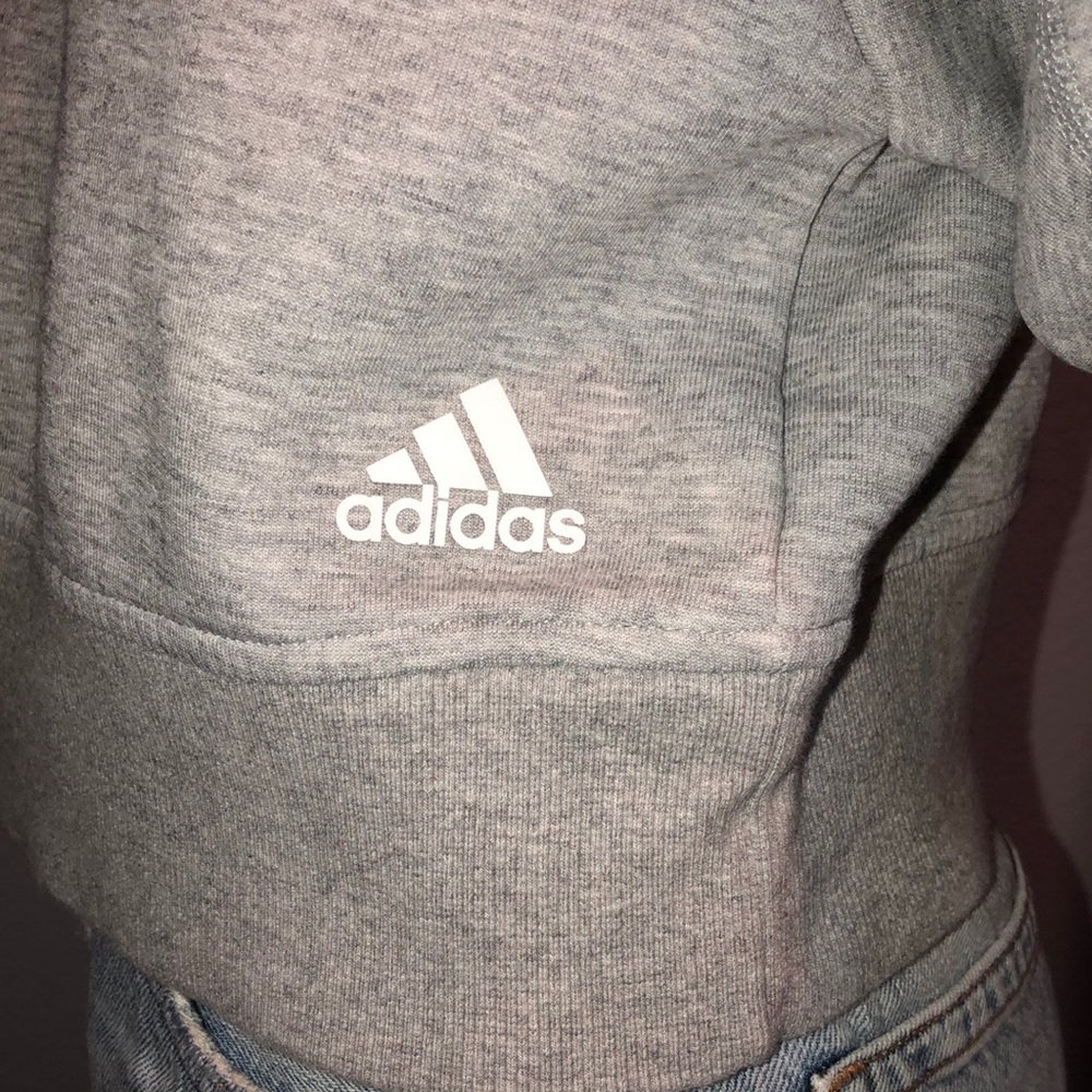 Adidas sweatshirt - Picture 4 of 5
